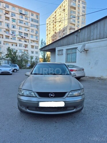 Opel Vectra 1999, 450,000 km - 2.0 л - Bakı