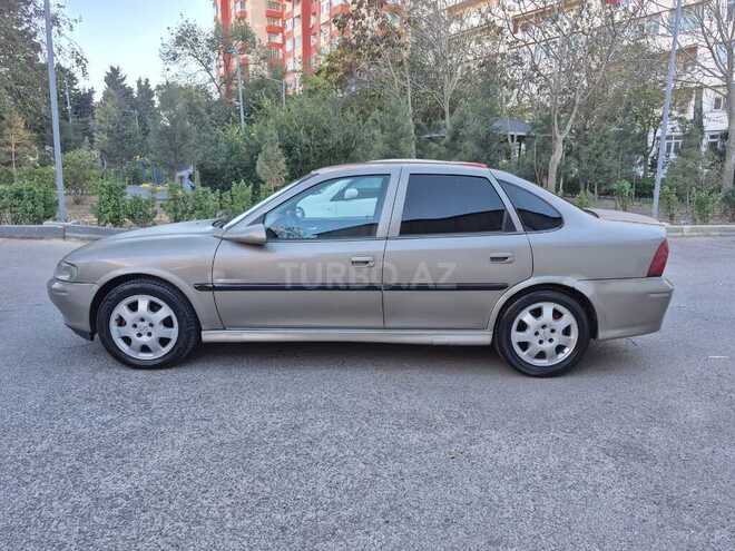 Opel Vectra 1999, 450,000 km - 2.0 л - Bakı