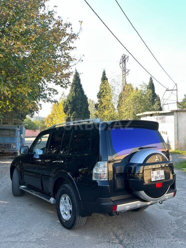 Mitsubishi Pajero 2007, 172,000 km - 3.0 l - Gəncə