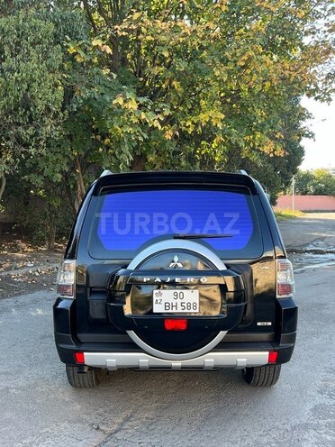 Mitsubishi Pajero 2007, 172,000 km - 3.0 l - Gəncə