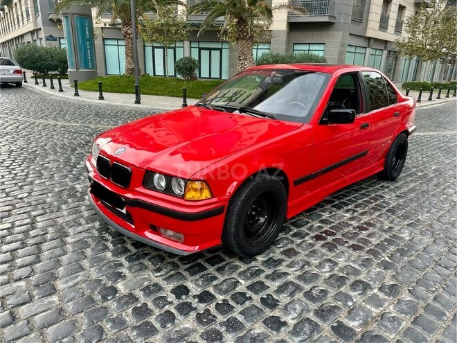BMW 318 1992, 255,000 km - 1.8 l - Bakı