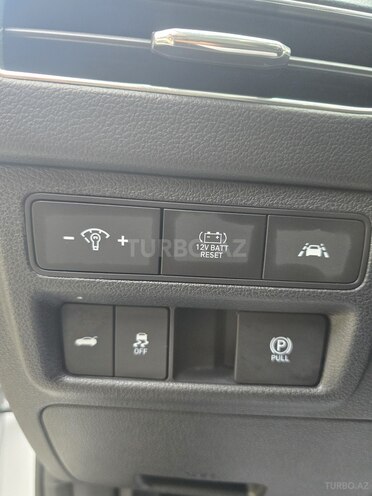 Hyundai Sonata-16