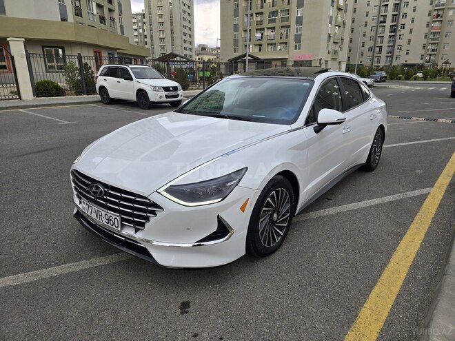 Hyundai Sonata-2