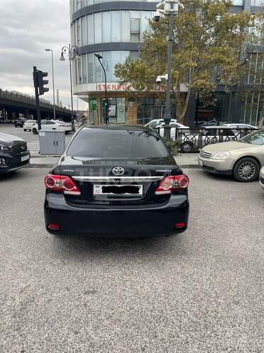 Toyota Corolla 2013, 295,000 km - 1.6 l - Bakı
