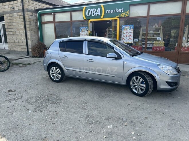 Opel Astra 2009, 312,000 km - 1.4 l - Sabirabad
