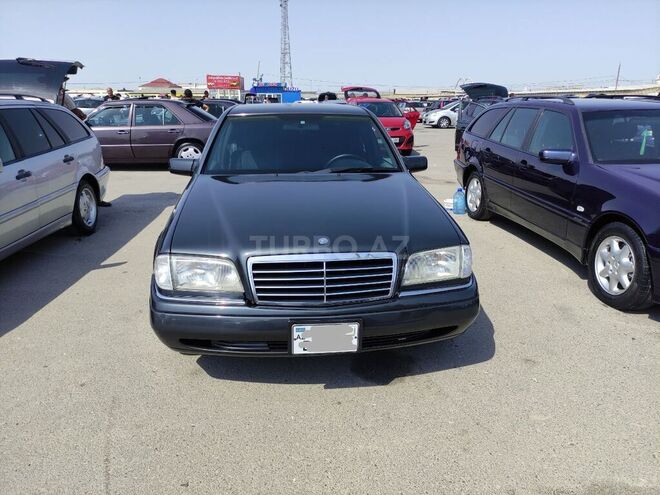 Mercedes C 200 1997, 256,000 km - 2.0 л - Bakı