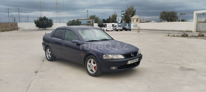 Opel Vectra 1996, 347,000 km - 2.0 l - Sumqayıt