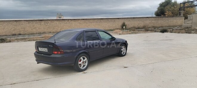 Opel Vectra 1996, 347,000 km - 2.0 l - Sumqayıt