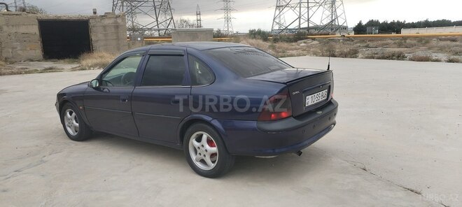 Opel Vectra 1996, 347,000 km - 2.0 l - Sumqayıt
