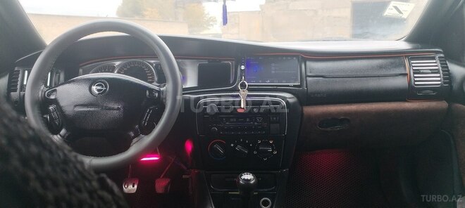 Opel Vectra 1996, 347,000 km - 2.0 l - Sumqayıt