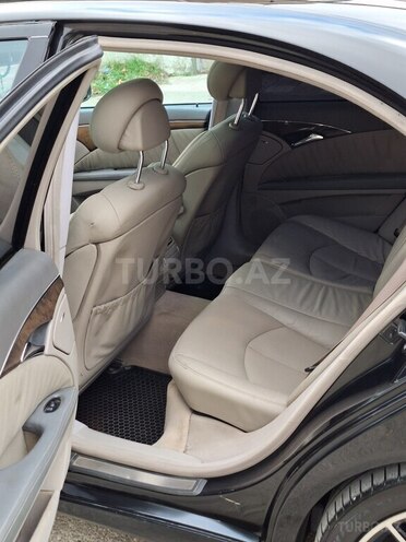 Mercedes E 270 2002, 254,000 km - 2.7 l - Bakı