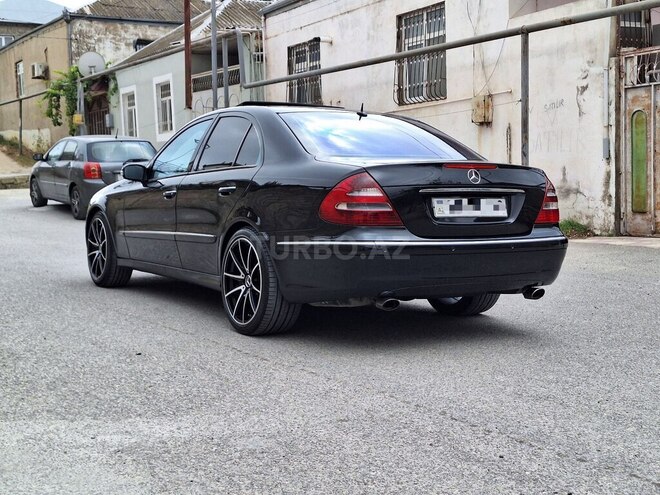 Mercedes E 270 2002, 254,000 km - 2.7 l - Bakı