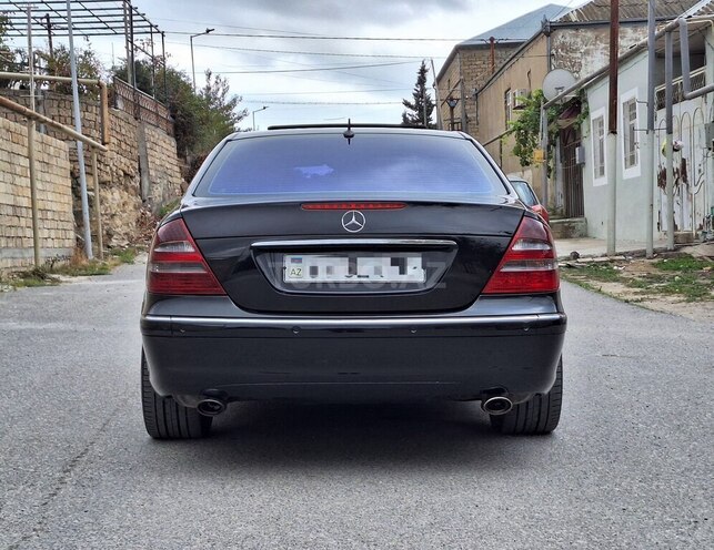 Mercedes E 270 2002, 254,000 km - 2.7 l - Bakı