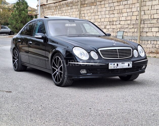 Mercedes E 270 2002, 254,000 km - 2.7 l - Bakı