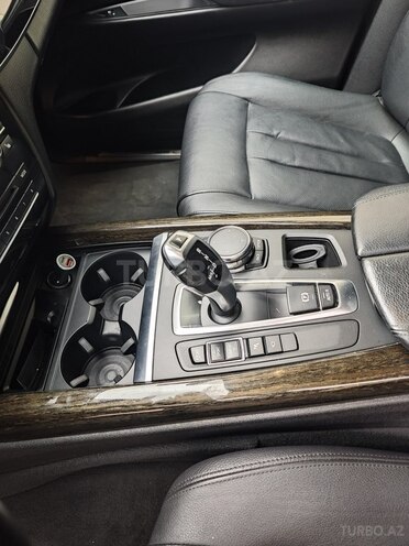 BMW X5-7
