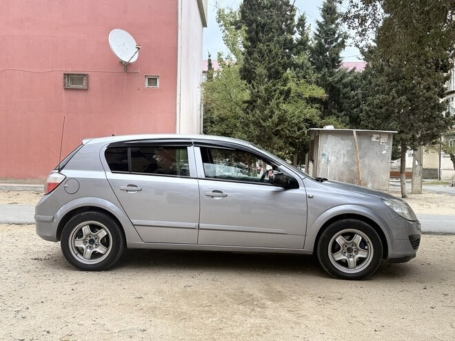Opel Astra 2006, 388,000 km - 1.3 l - Sumqayıt