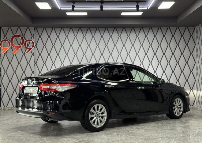 Toyota Camry-4