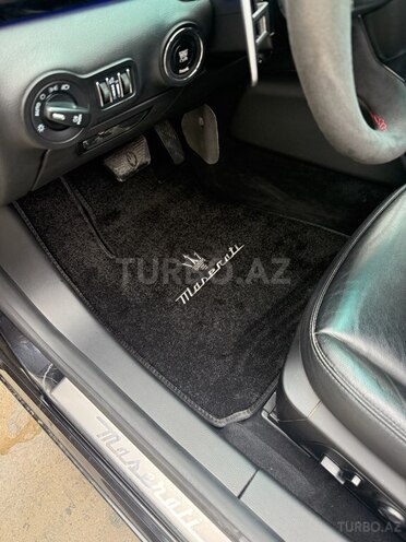 Maserati Quattroporte 2016, 89,000 km - 3.0 l - Bakı