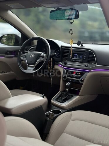 Hyundai Elantra 2017, 152,888 km - 2.0 l - Bakı