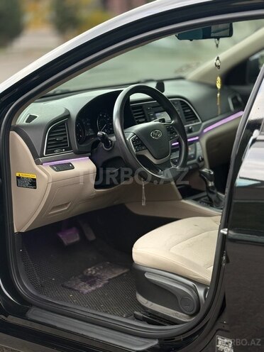 Hyundai Elantra 2017, 152,888 km - 2.0 l - Bakı