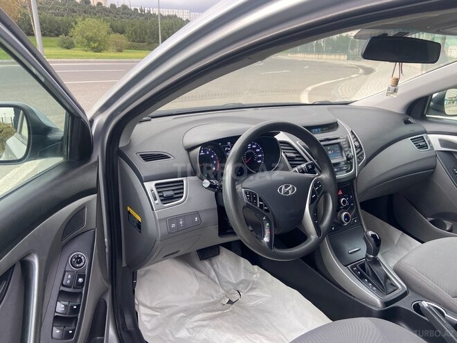Hyundai Elantra 2014, 136,700 km - 1.8 l - Bakı