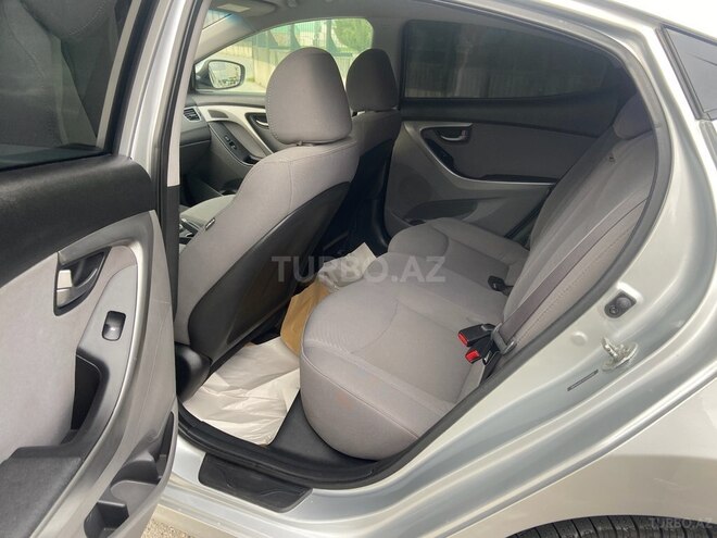 Hyundai Elantra 2014, 136,700 km - 1.8 l - Bakı