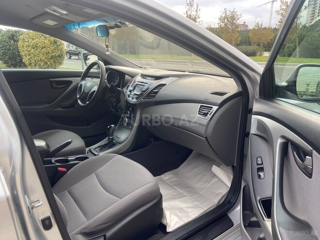 Hyundai Elantra 2014, 136,700 km - 1.8 l - Bakı