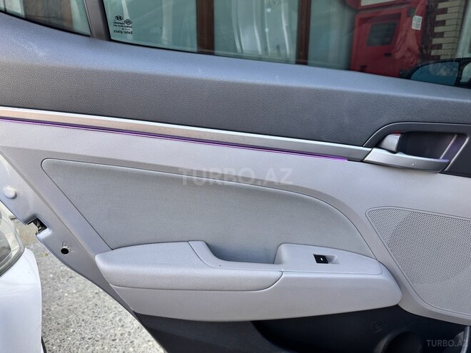 Hyundai Elantra 2016, 183,465 km - 2.0 l - Bakı