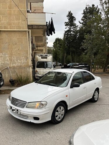 Nissan Sunny 2001, 450,000 km - 1.6 л - Bakı