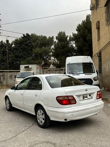Nissan Sunny 2001, 450,000 km - 1.6 л - Bakı