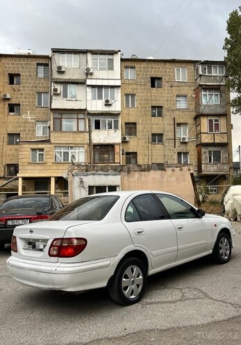 Nissan Sunny 2001, 450,000 km - 1.6 л - Bakı