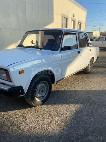 LADA (VAZ) 2107 2009, 52,890 km - 1.6 л - Yevlax
