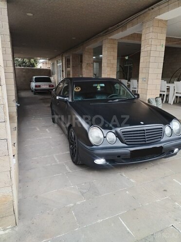 Mercedes E 220 1999, 460,000 km - 2.2 l - Bakı