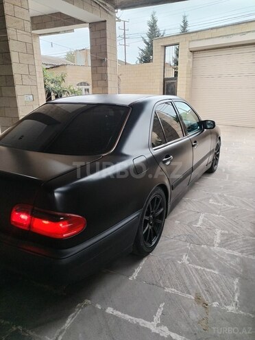 Mercedes E 220 1999, 460,000 km - 2.2 l - Bakı