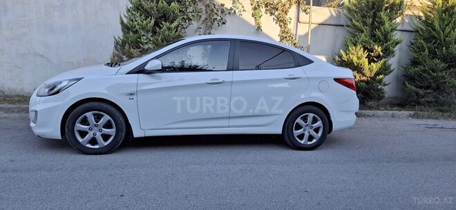 Hyundai Accent 2012, 150,000 km - 1.6 l - Bərdə