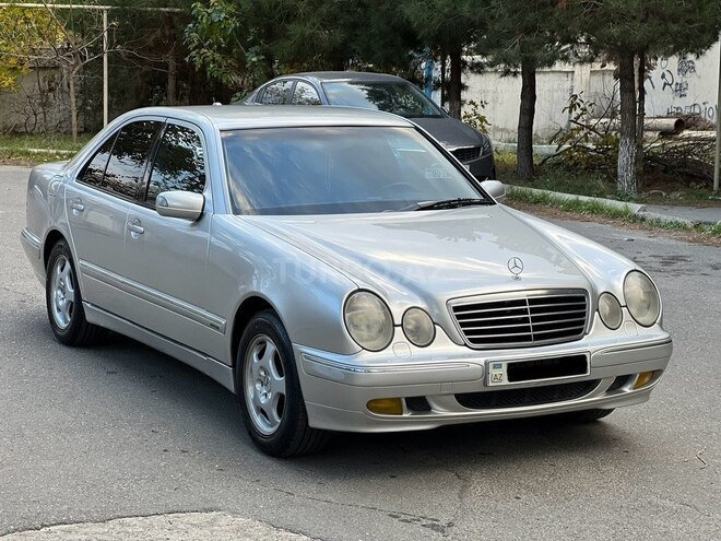 Mercedes E 280 2000, 305,000 km - 2.8 l - Bakı