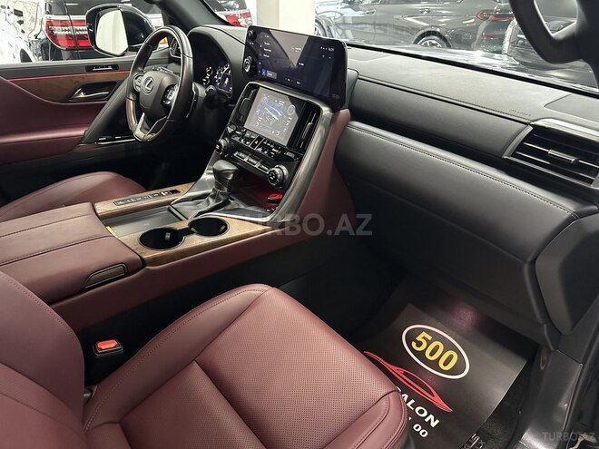 Lexus LX 600-24