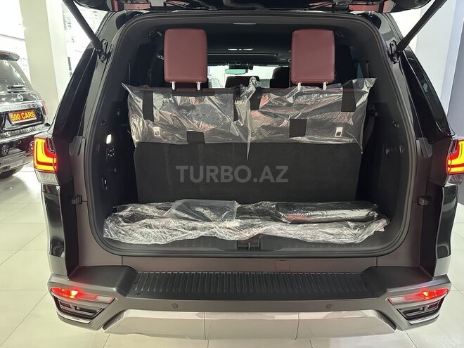 Lexus LX 600-30
