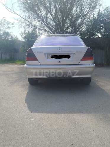 Mercedes C 200 1999, 268,451 km - 2.0 l - Masallı