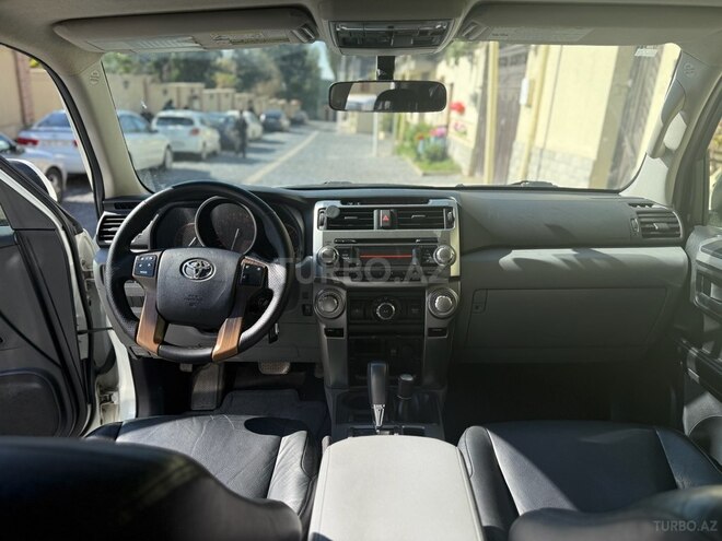 Toyota 4Runner 2011, 150,000 km - 4.0 л - Bakı