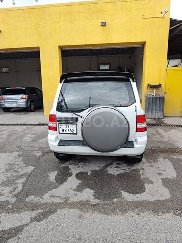 Mitsubishi Pajero io 2004, 320,000 km - 2.0 l - Bakı