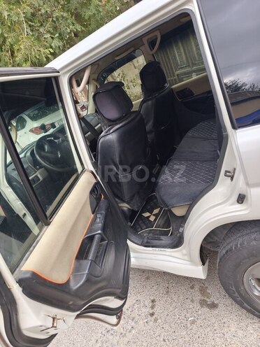 Mitsubishi Pajero io 2004, 320,000 km - 2.0 l - Bakı