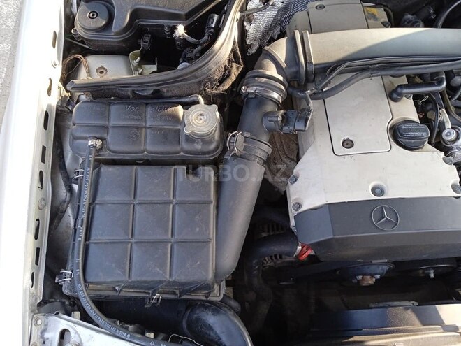 Mercedes C 200 1999, 268,451 km - 2.0 l - Masallı