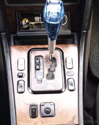 Mercedes C 200 1999, 268,451 km - 2.0 l - Masallı