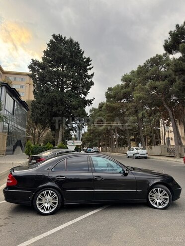 Mercedes E 320 2003, 307,000 km - 3.2 l - Bakı