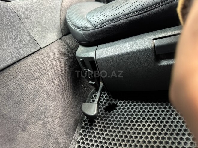 Mercedes E 320 2003, 307,000 km - 3.2 l - Bakı