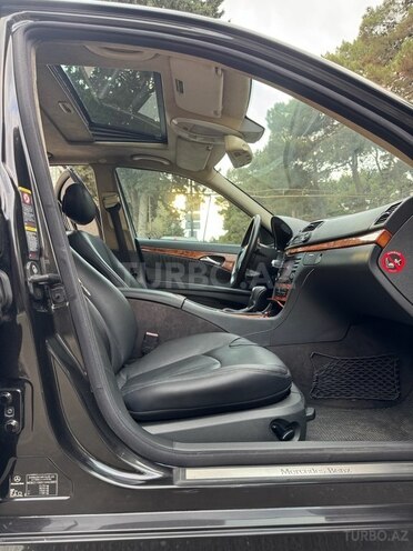 Mercedes E 320 2003, 307,000 km - 3.2 l - Bakı
