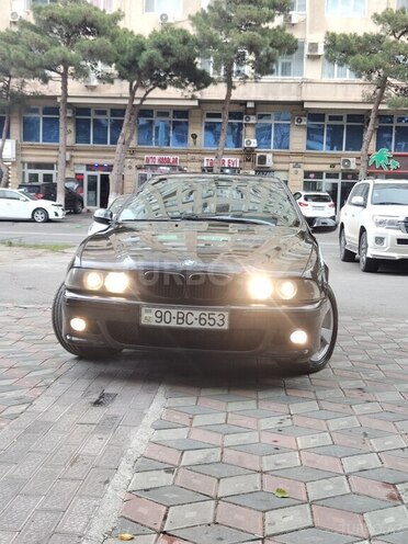 BMW 520 2002, 250,000 km - 2.2 l - Bakı