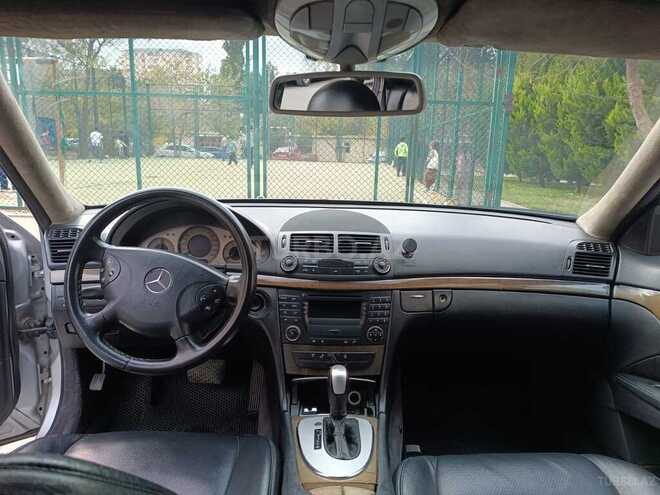 Mercedes E 270 2002, 430,000 km - 2.7 l - Bakı