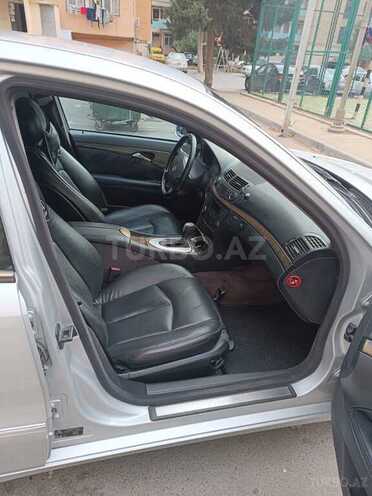 Mercedes E 270 2002, 430,000 km - 2.7 l - Bakı